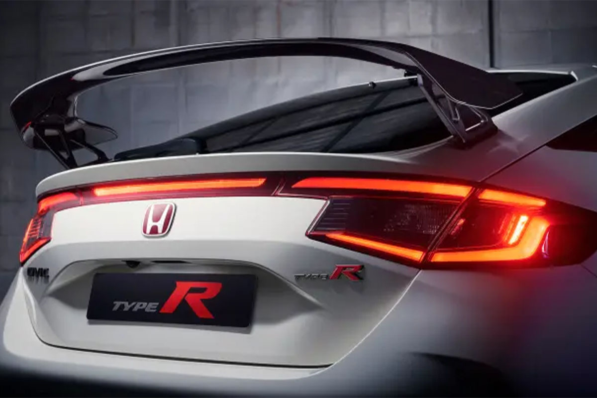 zu sehen ist das Heck des Civic Type R